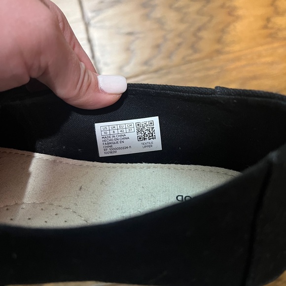 Toms Alpargata Size 10 - Picture 4 of 4